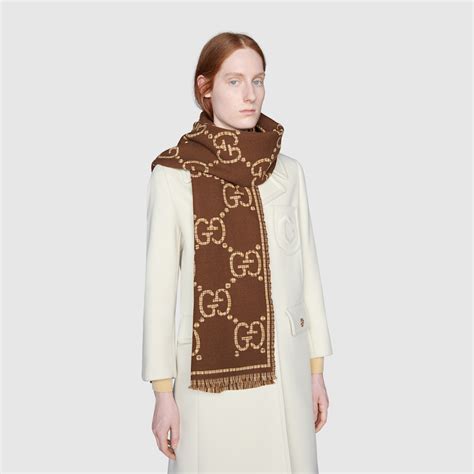 gucci 660025|GG wool shawl .